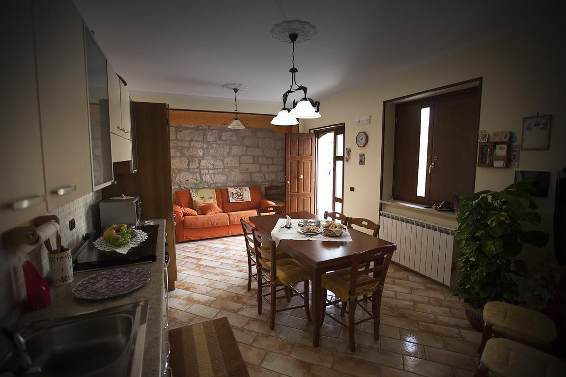 B&B Il Gheppio Campolattaro Exterior photo